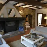 Pitu Costabravasi