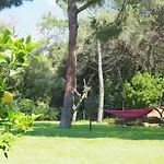 Pitu Costabravasi Çiftlik konaklama *